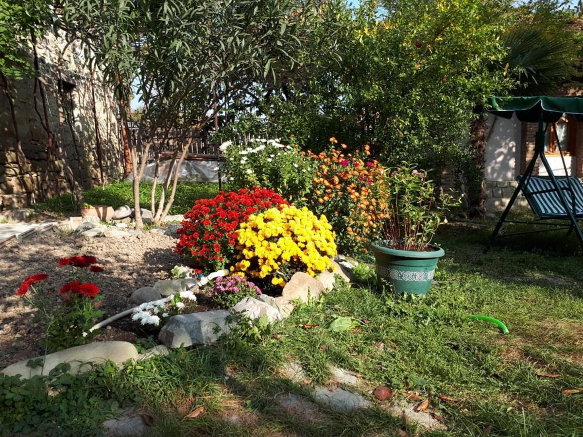 Old House Apartment With Garden Area Mtskheta Exterior foto